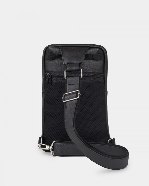 SHUTTLE UNO BAG 01 ECO LEATHER, BLACK