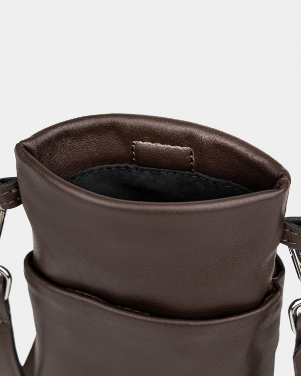 POUCH BAG BROWN