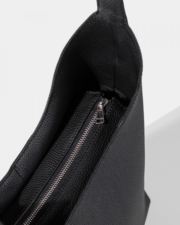 MIA LEATHER, BLACK