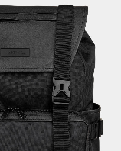 "UNIVERSAL" BLACK