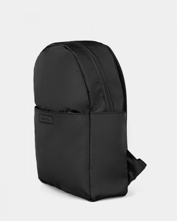 MINIMAL POLYESTER, BLACK