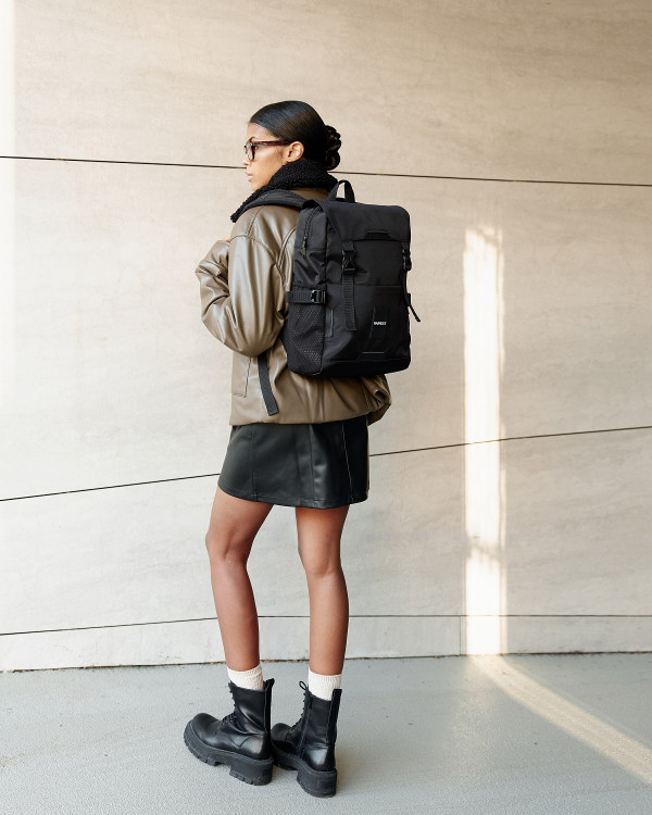 TRAVEL TEC S POLYESTER, BLACK