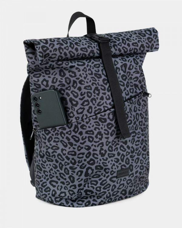 BASIC ROLLTOP PRINT LEOPARD GRAY