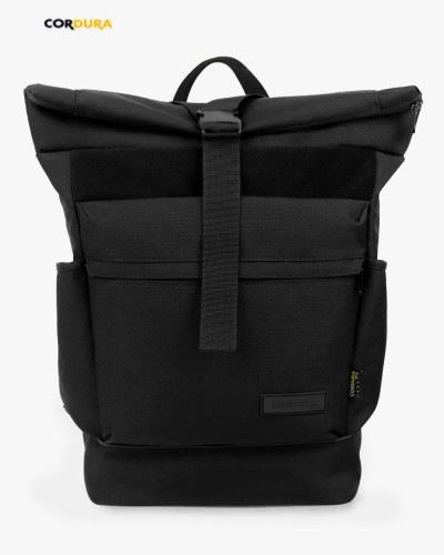"CAMPER" (18 L) BLACK