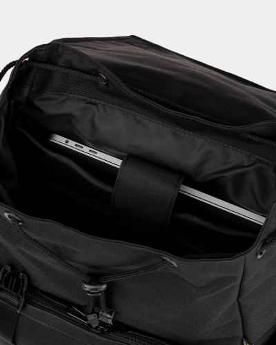 "UNIVERSAL" (21 L) VINTAGE, BLACK