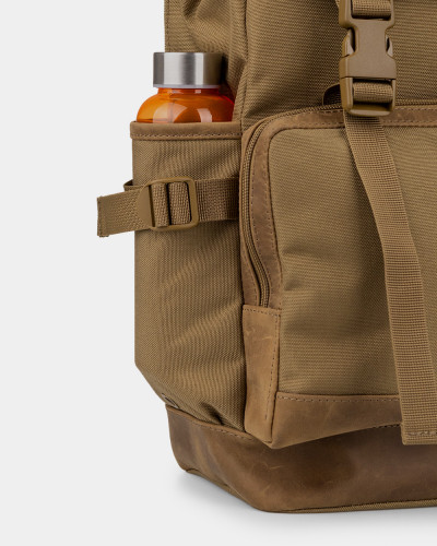 "UNIVERSAL" (21 L) VINTAGE, BROWN