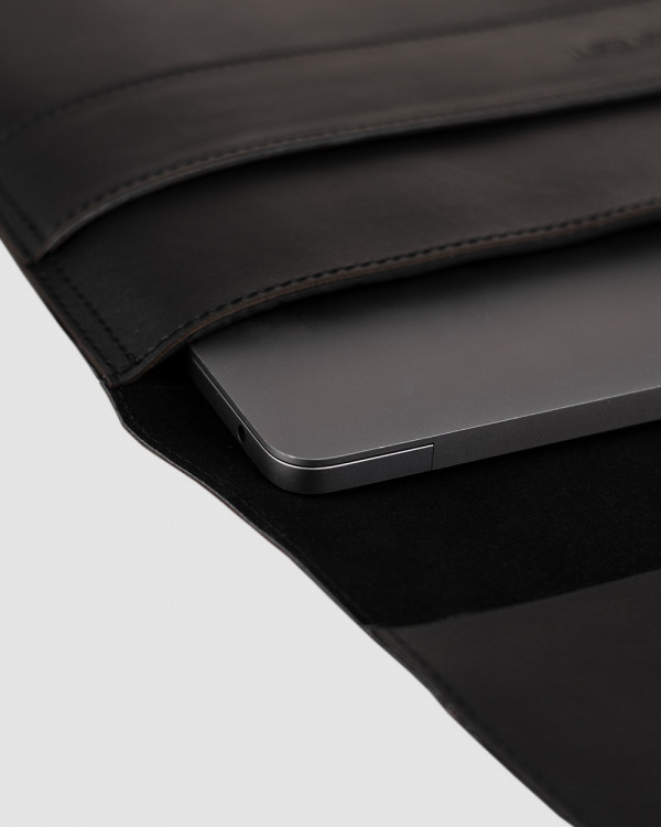 LAPTOP CASE BLACK