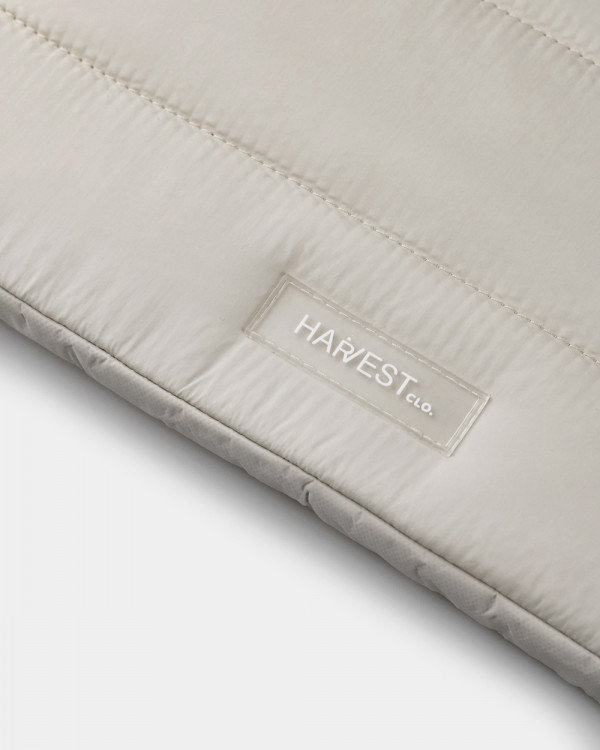 MACBOOK CASE "CHESTER" SOFT, MILKY